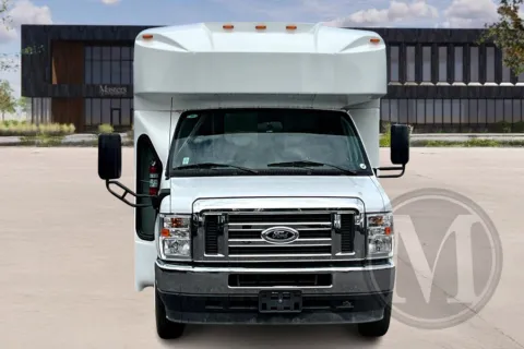 Photos of 2025 Glaval Universal for sale in Kansas City, MO at Master's Transportation - On Order