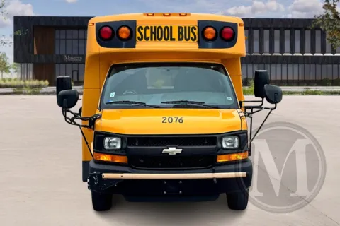 Photos of 2016 Chevrolet 3500 for sale in Ozark, MO at Master's Transportation - Springfield