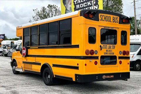 More photos of 2025 Chevrolet 4500 at Master's Transportation - Springfield, MO