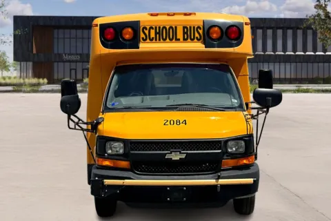 Photos of 2016 Chevrolet 3500 for sale in Ozark, MO at Master's Transportation - Springfield