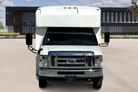 Photos of 2016 Ford E450 for sale in Ozark, MO at Master's Transportation - Springfield