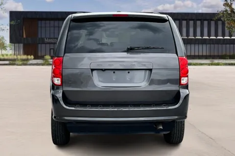 More photos of 2019 Dodge GRAND CARAVAN at Master's Transportation - Springfield, MO