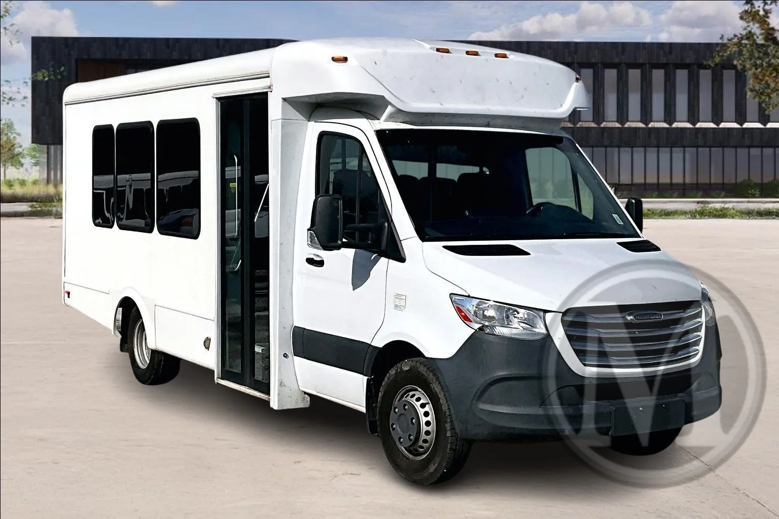 White 2021 Freightliner Sprinter for sale in Ozark, MO