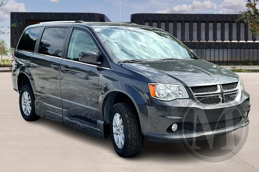 Gray 2019 Dodge Grand Caravan for sale in Ozark, MO
