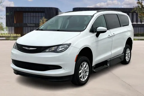 Another view of 2021 Chrysler VOYAGER for sale in Ozark, MO at Master's Transportation - Springfield