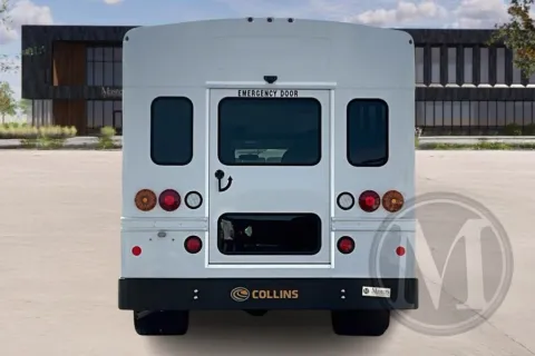 More photos of 2024 Collins DH400 at Master's Transportation - Springfield, MO
