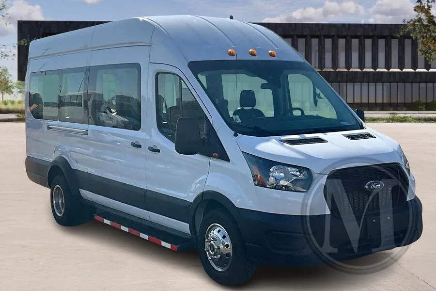 White 2023 Ford Transit for sale in Irving, TX