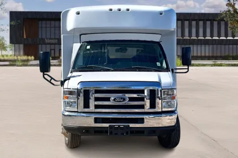 Photos of 2017 Ford E350 E-350 SD for sale in Irving, TX at Master's Transportation - Dallas/Fort Worth