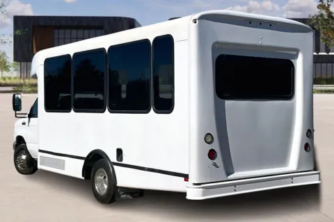 More photos of 2017 Ford E350 E-350 SD at Master's Transportation - Dallas/Fort Worth, TX