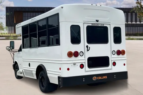 More photos of 2025 Chevrolet 3500 at Master's Transportation - Dallas/Fort Worth, TX