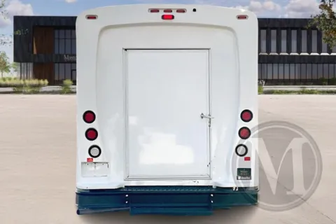 More photos of 2019 Glaval COMMUTE at Master's Transportation - Dallas/Fort Worth, TX