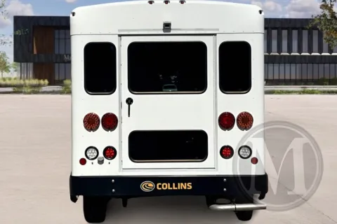More photos of 2024 Collins TL308 at Master's Transportation - Dallas/Fort Worth, TX