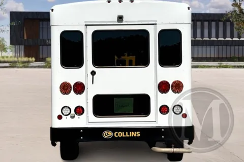 More photos of 2024 Collins TL308 at Master's Transportation - Dallas/Fort Worth, TX