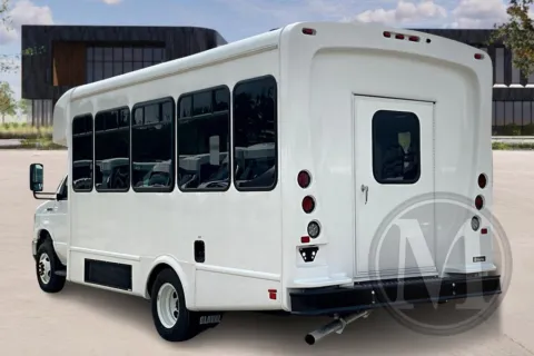 More photos of 2025 Glaval Universal at Master's Transportation - Dallas/Fort Worth, TX