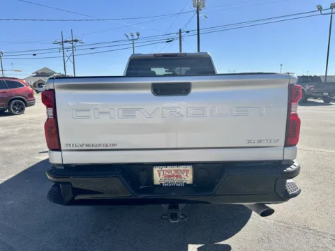 More photos of 2022 Chevrolet Silverado 2500HD Custom at Vincent Motor Company, TX
