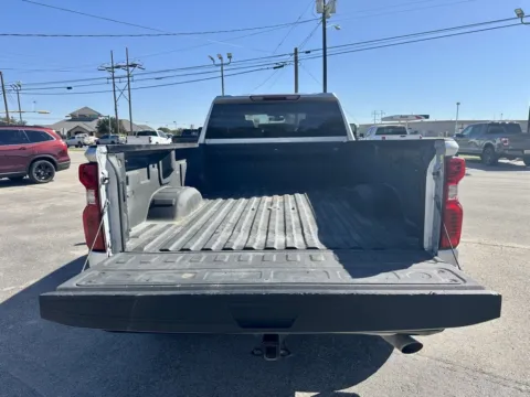 More photos of 2022 Chevrolet Silverado 2500HD Custom at Vincent Motor Company, TX