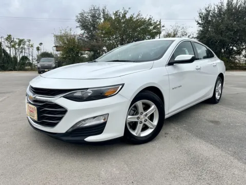White 2024 Chevrolet Malibu LT for sale in Abilene, TX