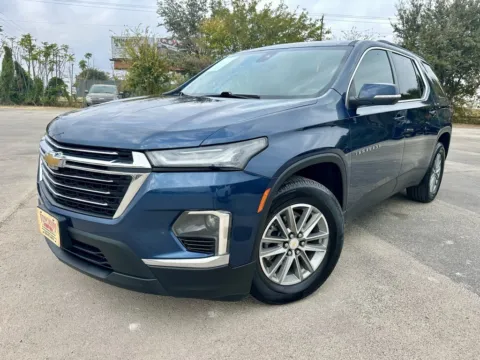 Blue 2022 Chevrolet Traverse LT Leather for sale in Abilene, TX