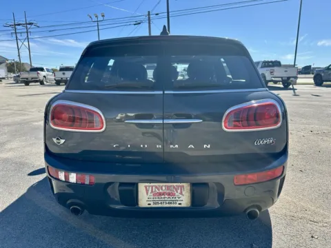 More photos of 2017 MINI Cooper S Clubman at Vincent Motor Company, TX