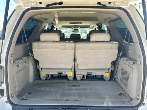 More photos of 2006 Toyota Sequoia Limited at Vincent Motor Company, TX