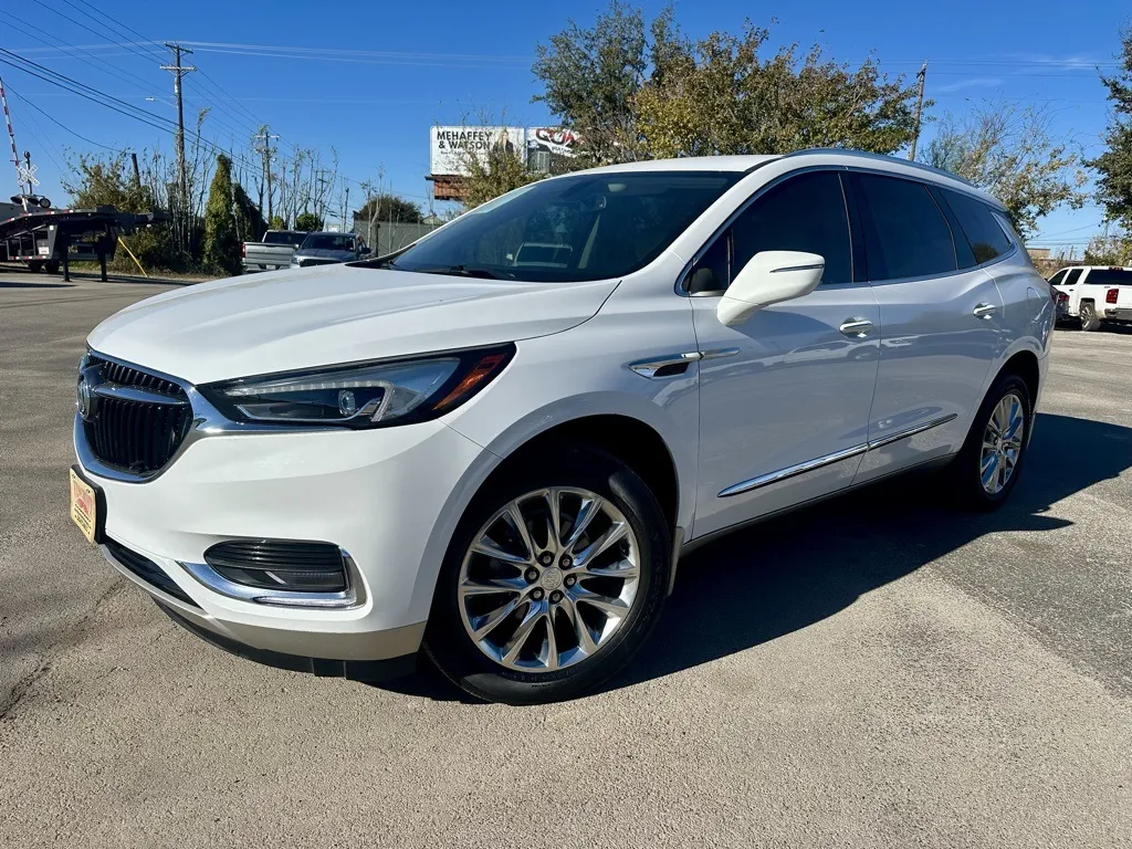 2020 Buick Enclave Essence's photo