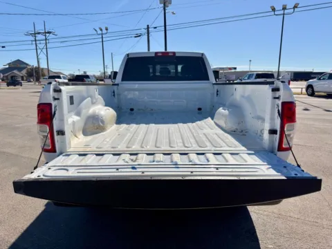 More photos of 2022 Ram 2500 Tradesman at Vincent Motor Company, TX