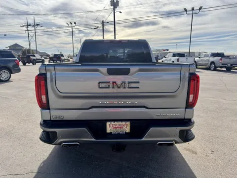 More photos of 2023 GMC Sierra 1500 Denali Ultimate at Vincent Motor Company, TX