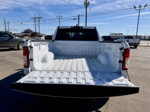 More photos of 2022 Ram 1500 Tradesman at Vincent Motor Company, TX