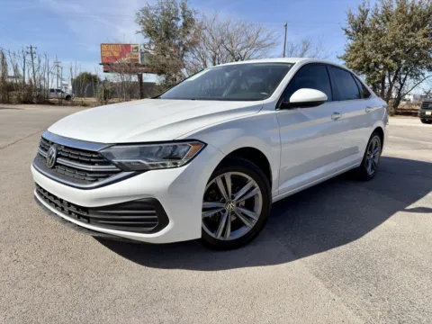 White 2023 Volkswagen Jetta 1.5T SE for sale in Abilene, TX
