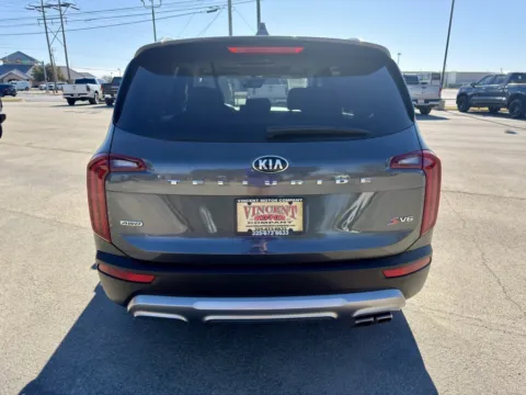More photos of 2020 Kia Telluride S at Vincent Motor Company, TX