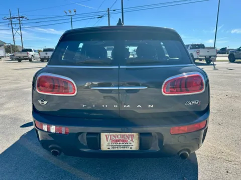 More photos of 2017 MINI Cooper S Clubman at Vincent Motor Company, TX