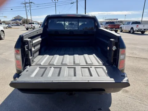 More photos of 2013 Honda Ridgeline Sport at Vincent Motor Company, TX