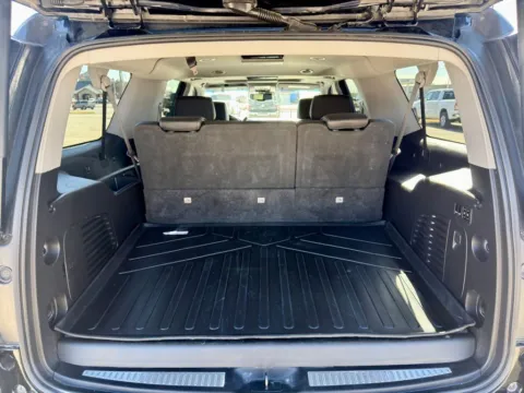 More photos of 2019 GMC Yukon XL Denali at Vincent Motor Company, TX