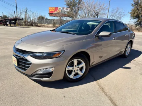 Gray 2024 Chevrolet Malibu LT for sale in Abilene, TX