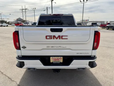 More photos of 2023 GMC Sierra 1500 Denali at Vincent Motor Company, TX