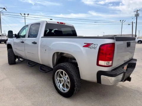 Another view of 2011 GMC Sierra 2500HD SLE for sale in Abilene, TX at Vincent Motor Company