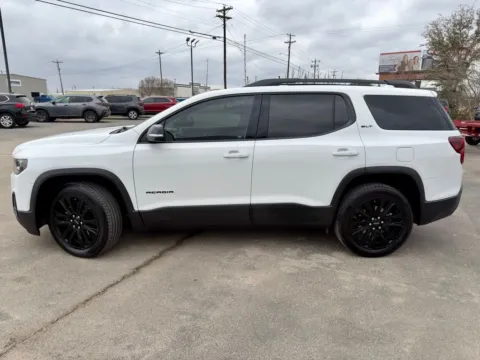 Photos of 2022 GMC Acadia SLT for sale in Abilene, TX at Vincent Motor Company