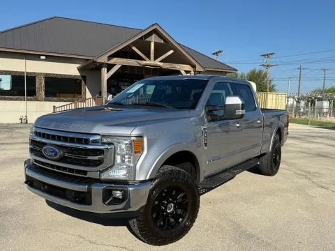 More photos of 2022 Ford F-350SD Lariat at Vincent Motor Company, TX