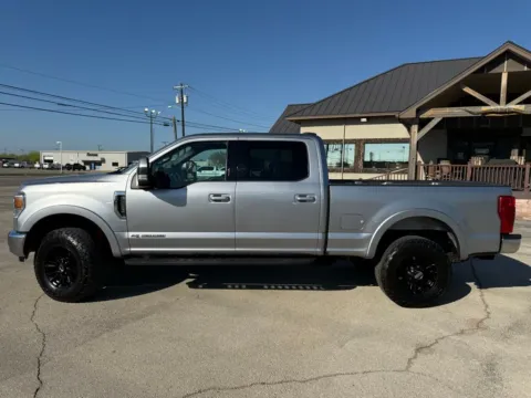 More photos of 2022 Ford F-350SD Lariat at Vincent Motor Company, TX