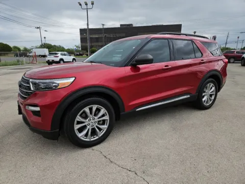 Photos of 2021 Ford Explorer XLT for sale in Abilene, TX at Vincent Motor Company