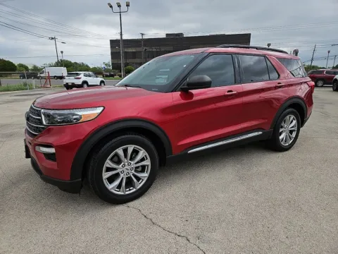 Photos of 2021 Ford Explorer XLT for sale in Abilene, TX at Vincent Motor Company