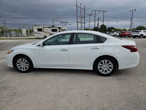 Another view of 2018 Nissan Altima 2.5 S for sale in Abilene, TX at Vincent Motor Company