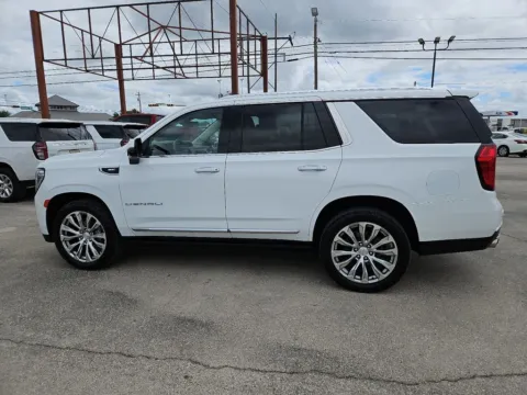 Another view of 2022 GMC Yukon Denali for sale in Abilene, TX at Vincent Motor Company