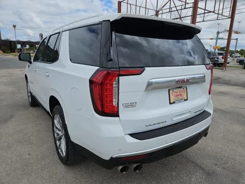 More photos of 2022 GMC Yukon Denali at Vincent Motor Company, TX