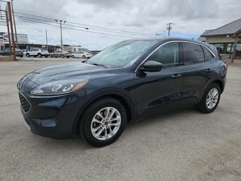 Photos of 2022 Ford Escape SE for sale in Abilene, TX at Vincent Motor Company