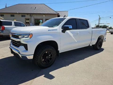 Photos of 2023 Chevrolet Silverado 1500 LT for sale in Abilene, TX at Vincent Motor Company
