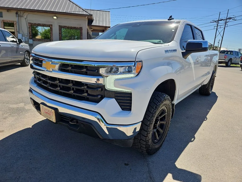 White 2023 Chevrolet Silverado 1500 LT for sale in Abilene, TX