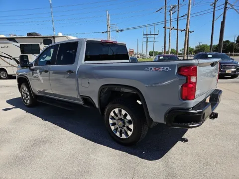 More photos of 2024 Chevrolet Silverado 2500HD Custom at Vincent Motor Company, TX