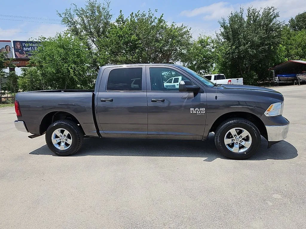 2023 RAM Ram 1500 Classic SLT - Photo 9
