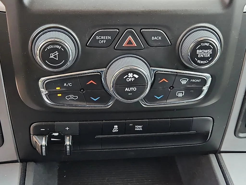 2023 RAM Ram 1500 Classic SLT - Photo 27